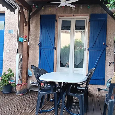 Maison De A Quelques Pas Des Remparts Holiday home *