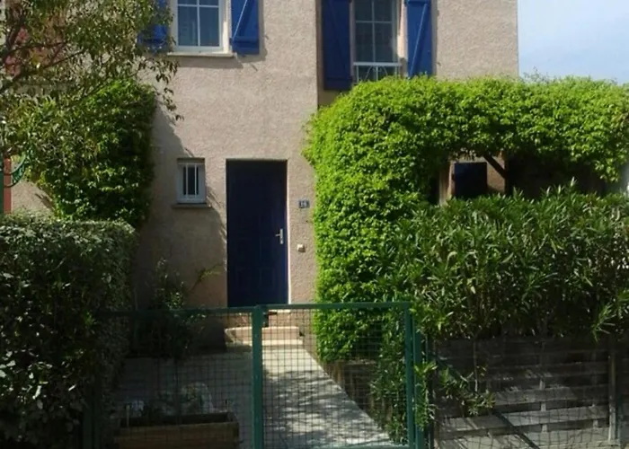 Maison De à Quelques Pas Des Remparts Casa de Férias